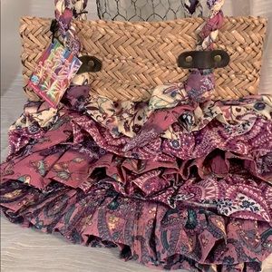 Tiered floral hand bag